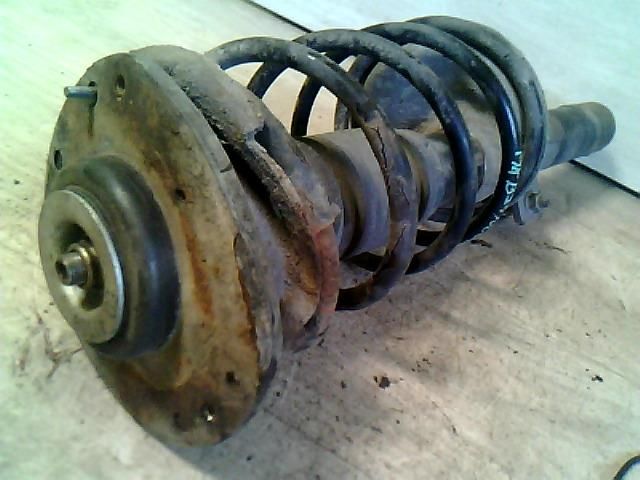 bontott PEUGEOT 206 Bal első Gólyaláb (Lengécsillapító, Rugó)