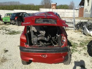 bontott PEUGEOT 206 Bal első Kerékagy