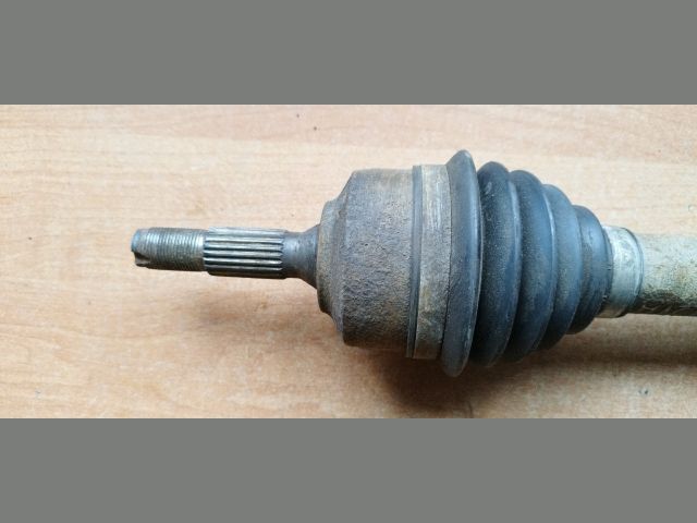 bontott PEUGEOT 206 Bal Féltengely