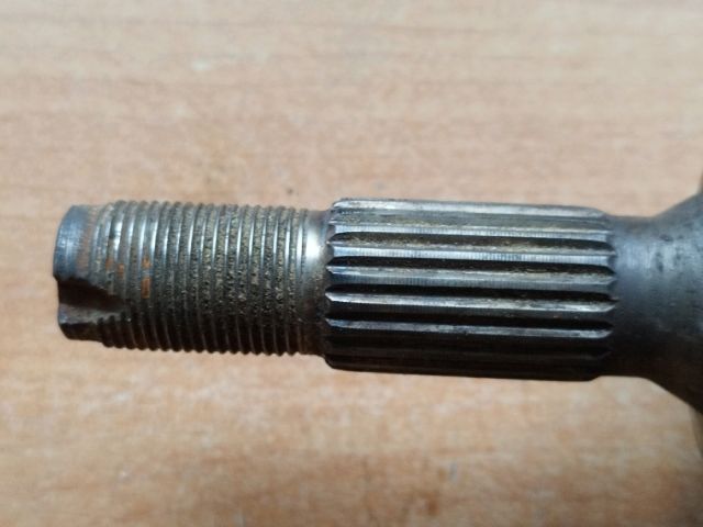 bontott PEUGEOT 206 Bal Féltengely