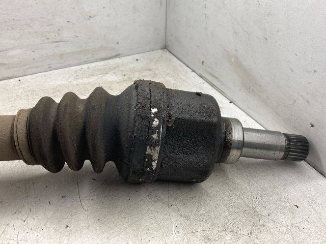 bontott PEUGEOT 206 Bal Féltengely