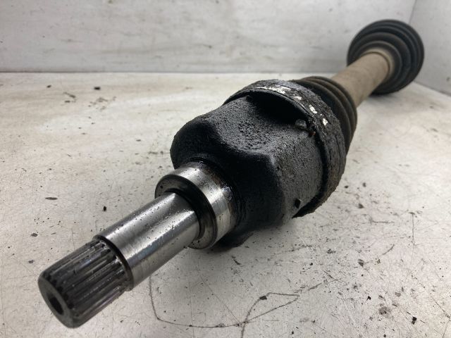 bontott PEUGEOT 206 Bal Féltengely