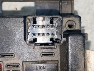 bontott PEUGEOT 206 Biztosítéktábla Motortér