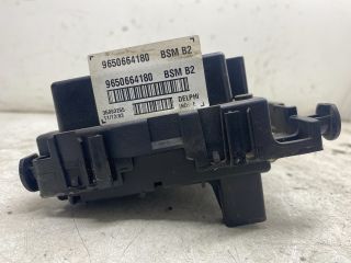 bontott PEUGEOT 206 Biztosítéktábla Motortér