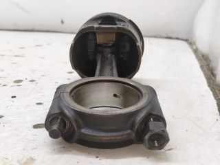 bontott PEUGEOT 206 Dugattyú és Hajtókar