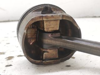 bontott PEUGEOT 206 Dugattyú és Hajtókar