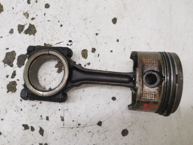 bontott PEUGEOT 206 Dugattyú és Hajtókar