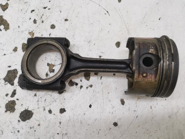 bontott PEUGEOT 206 Dugattyú és Hajtókar