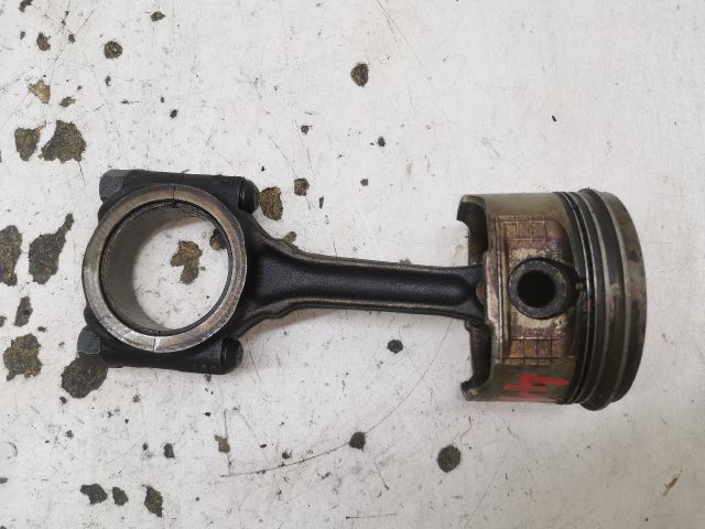 bontott PEUGEOT 206 Dugattyú és Hajtókar