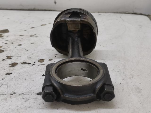 bontott PEUGEOT 206 Dugattyú és Hajtókar