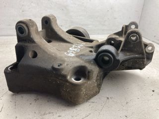 bontott PEUGEOT 206 Generátor Tartó Bak