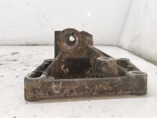 bontott PEUGEOT 206 Generátor Tartó Bak