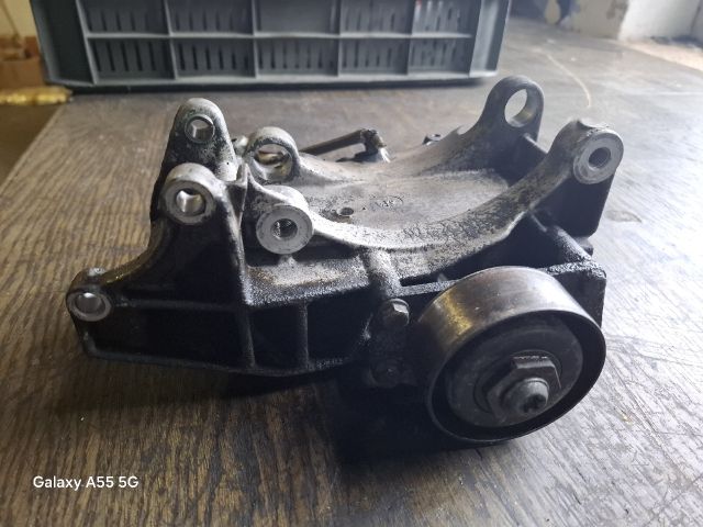 bontott PEUGEOT 206 Generátor Tartó Bak