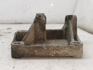 bontott PEUGEOT 206 Generátor Tartó Bak