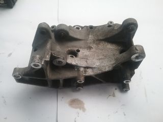 bontott PEUGEOT 206 Generátor Tartó Bak