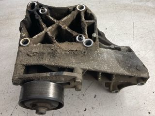 bontott PEUGEOT 206 Generátor Tartó Bak