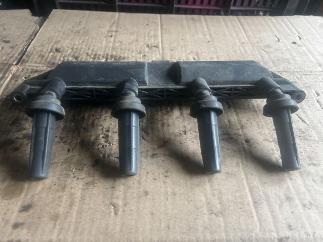 bontott PEUGEOT 206 Gyújtótrafó