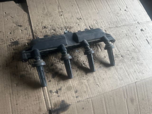 bontott PEUGEOT 206 Gyújtótrafó