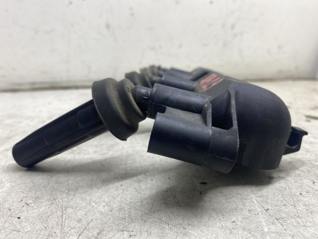 bontott PEUGEOT 206 Gyújtótrafó