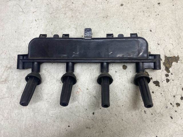 bontott PEUGEOT 206 Gyújtótrafó