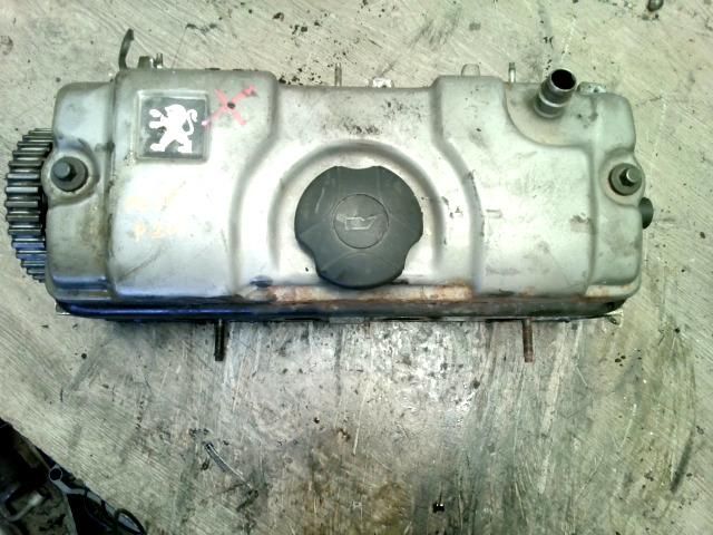 bontott PEUGEOT 206 Hengerfej