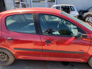 bontott PEUGEOT 206 Homlokfal (Üres lemez)