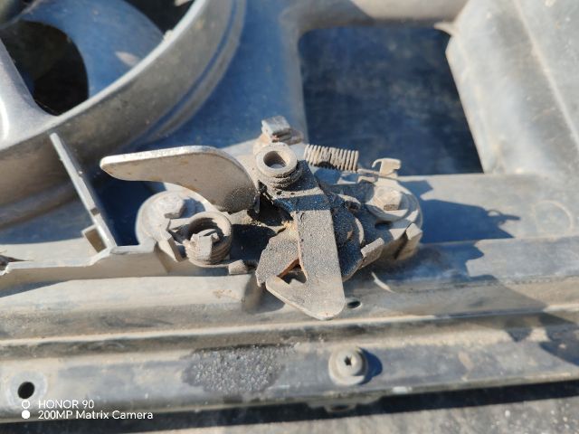 bontott PEUGEOT 206 Hűtőventilátor