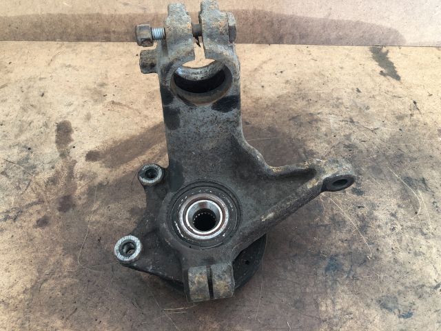 bontott PEUGEOT 206 Jobb első Csonkállvány Kerékaggyal