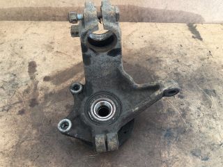 bontott PEUGEOT 206 Jobb első Csonkállvány Kerékaggyal