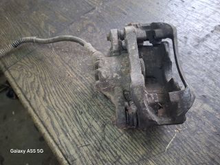 bontott PEUGEOT 206 Jobb első Féknyereg Munkahengerrel