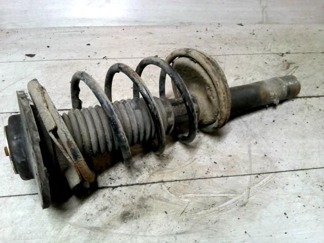 bontott PEUGEOT 206 Jobb első Gólyaláb (Lengécsillapító, Rugó)