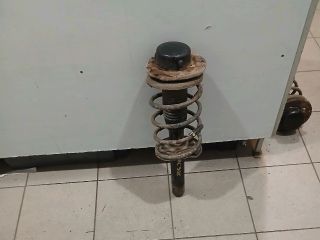 bontott PEUGEOT 206 Jobb első Gólyaláb (Lengécsillapító, Rugó)