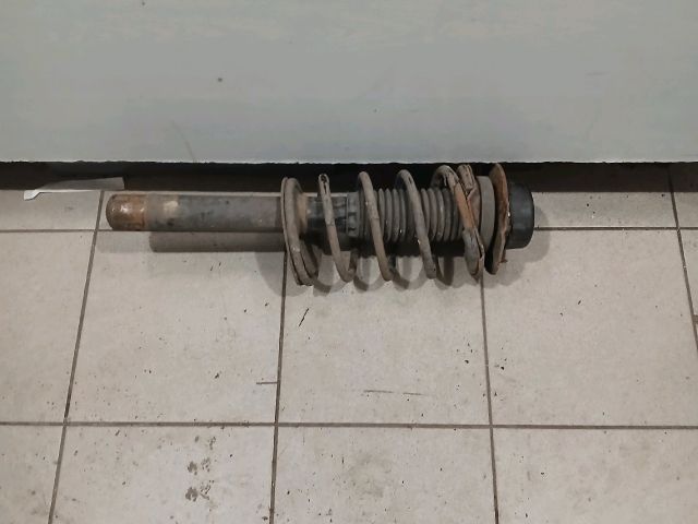 bontott PEUGEOT 206 Jobb első Gólyaláb (Lengécsillapító, Rugó)