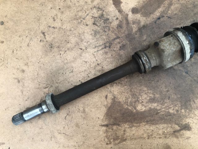 bontott PEUGEOT 206 Jobb Féltengely