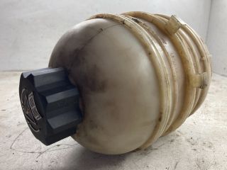 bontott PEUGEOT 206 Kiegyenlítő Tartály