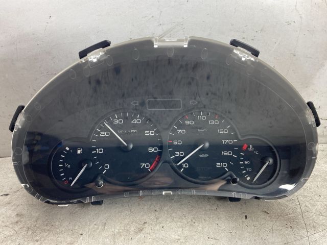 bontott PEUGEOT 206 Kilométeróra