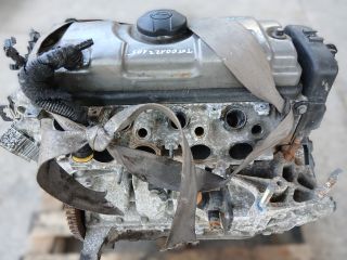 bontott PEUGEOT 206 Komplett Motor (Segédberendezésekkel)