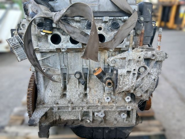 bontott PEUGEOT 206 Komplett Motor (Segédberendezésekkel)