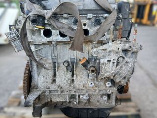 bontott PEUGEOT 206 Komplett Motor (Segédberendezésekkel)