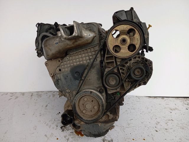 bontott PEUGEOT 206 Komplett Motor (Segédberendezésekkel)