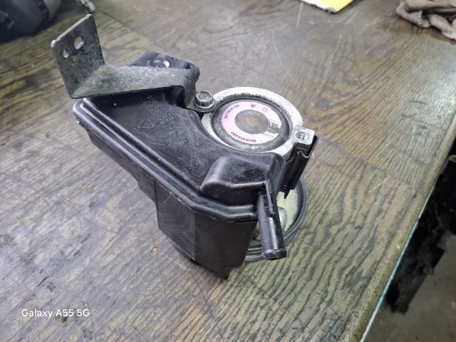 bontott PEUGEOT 206 Kormányszervó Motor (Hidraulikus)