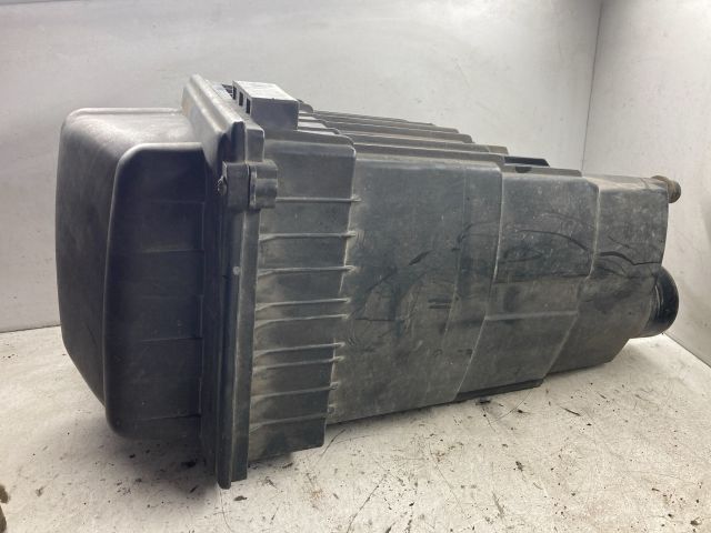 bontott PEUGEOT 206 Légszűrő Ház