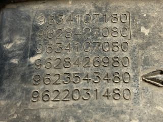 bontott PEUGEOT 206 Légszűrő Ház