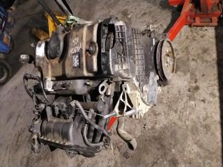 bontott PEUGEOT 206 Motor (Fűzött blokk hengerfejjel)