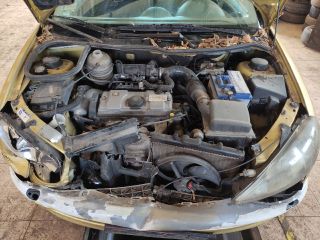 bontott PEUGEOT 206 Motor Tartó Bak Bal