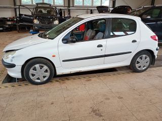 bontott PEUGEOT 206 Motor Tartó Bak Bal