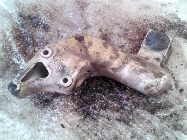 bontott PEUGEOT 206 Motor Tartó Bak (Fém)