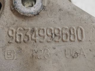 bontott PEUGEOT 206 Motor Tartó Bak (Fém)