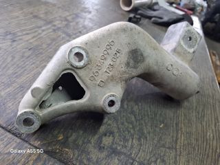 bontott PEUGEOT 206 Motor Tartó Bak (Fém)