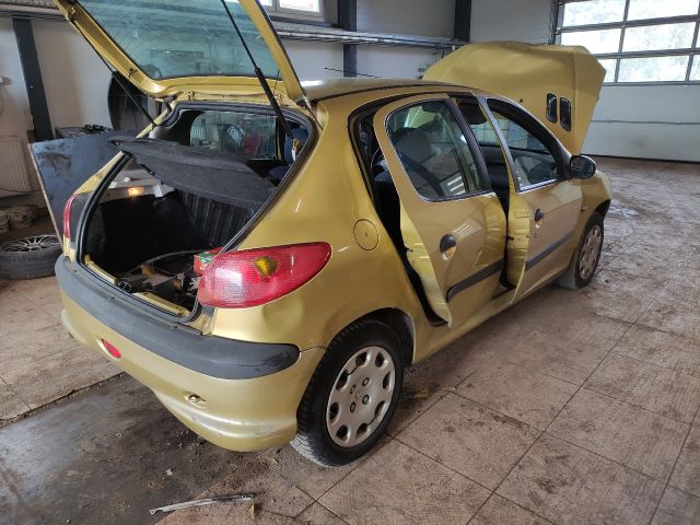 bontott PEUGEOT 206 Nívópálca